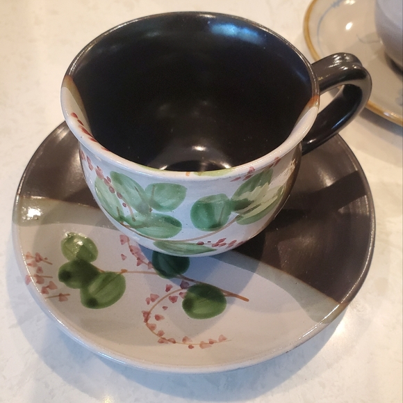 BN Set of 2 tea cups and saucers - Picture 6 of 13